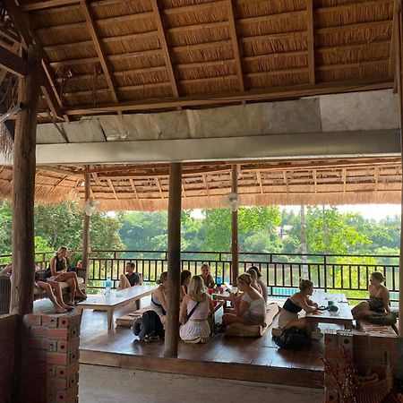 Sunrise Riverside Pool Hostel Luang Prabang Eksteriør bilde